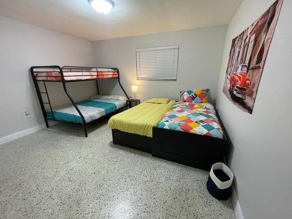 Sleeps 8, Havana Nights In Miami 아파트 외부 사진